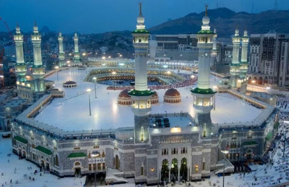 5 Masjid Terbesar di Timur Tengah & Asia