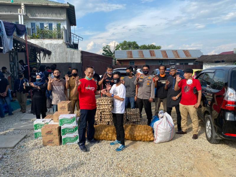 Algopackers Pekanbaru Berbagi Bersama Masyarakat Riau.