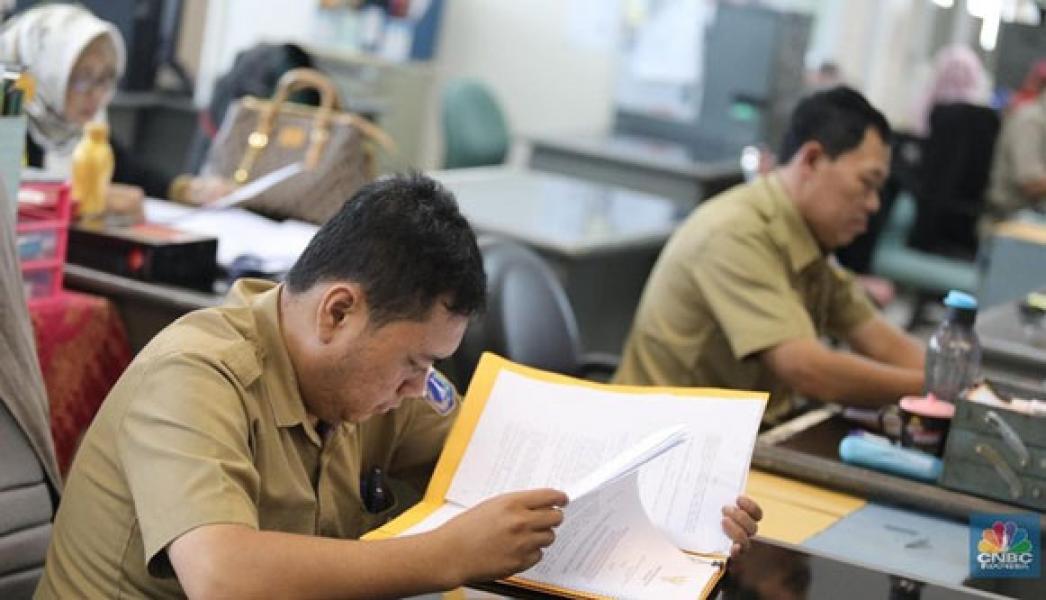 Angkat hingga Pecat PNS, Kuasa Baru Jokowi
