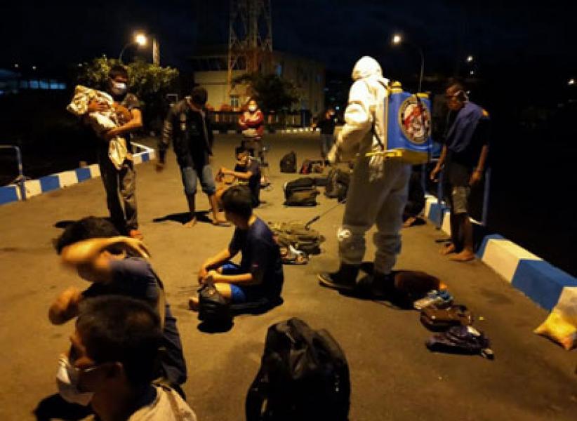 Bakamla RI Kembali Berhasil Amankan 19 PMI ilegal di Perairan Tanjung Sauh Batam