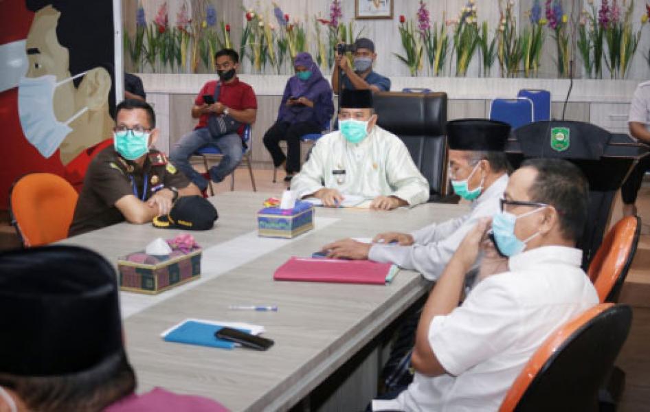 Bupati Alfedri Minta OPD Tindaklanjuti Rekomendasi Pansus LKPJ DPRD Siak