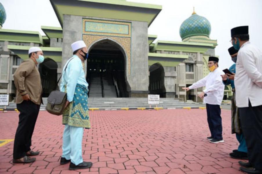 Gubri Ingin Masjid Raya Annur Jadi Contoh Penerapan Protokol Kesehatan