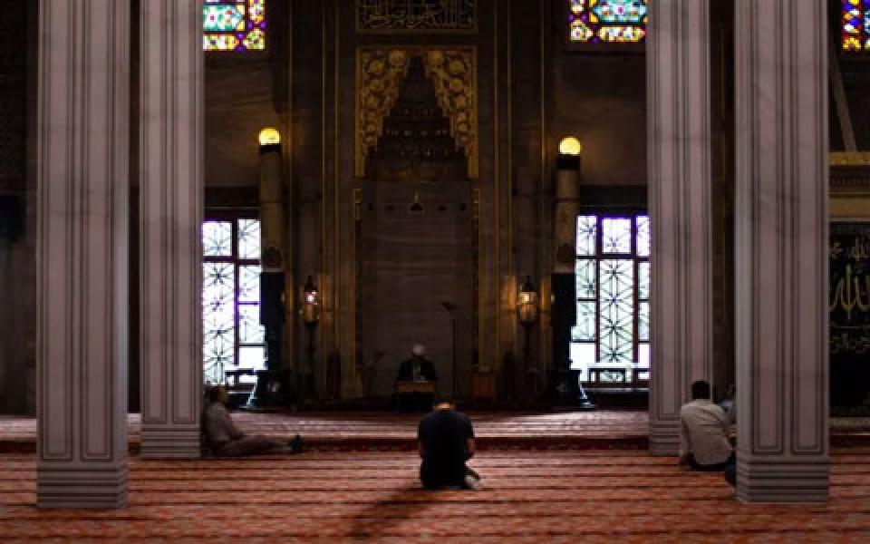 Pandemi Corona, Masjid di Amerika Tetap Gelar Sholat Idul Fitri