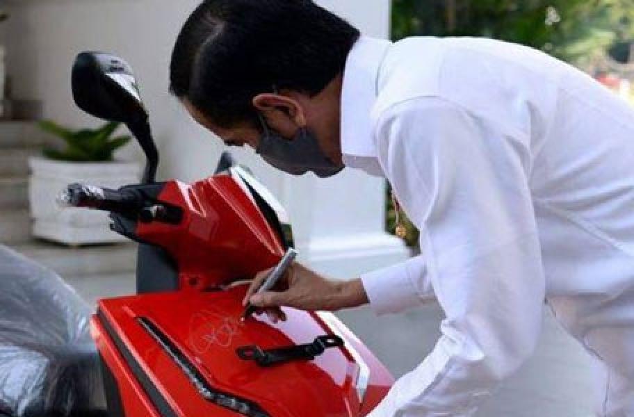 Pemenang Lelang Motor Jokowi Mengira Akan Dapat Hadiah
