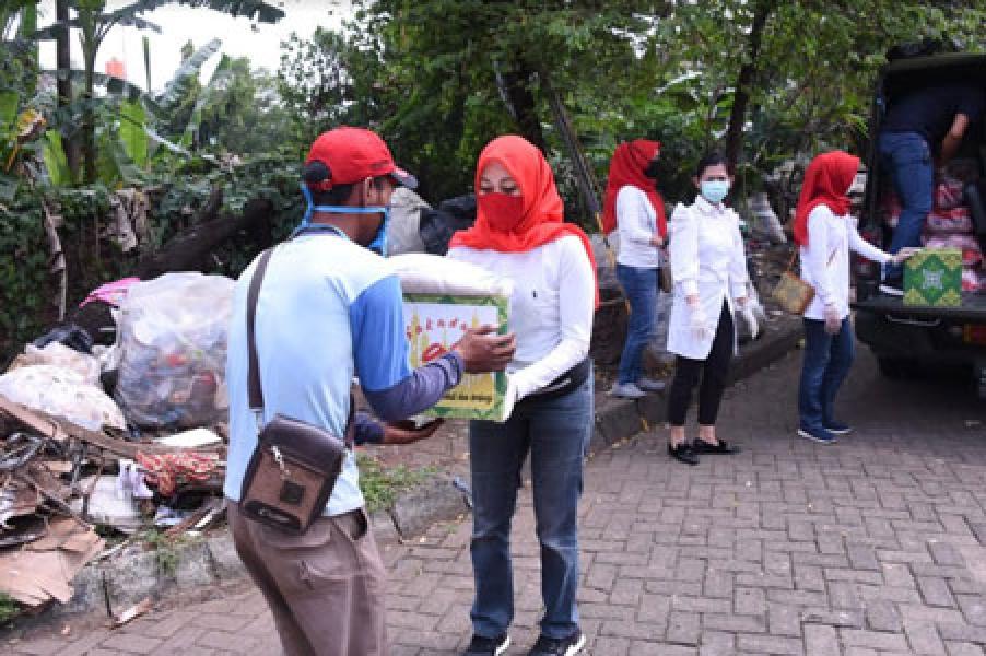 Persada Akmil 92 Peduli Perangi Pandemi Covid-19 Bantu Masyarakat Kurang Mampu