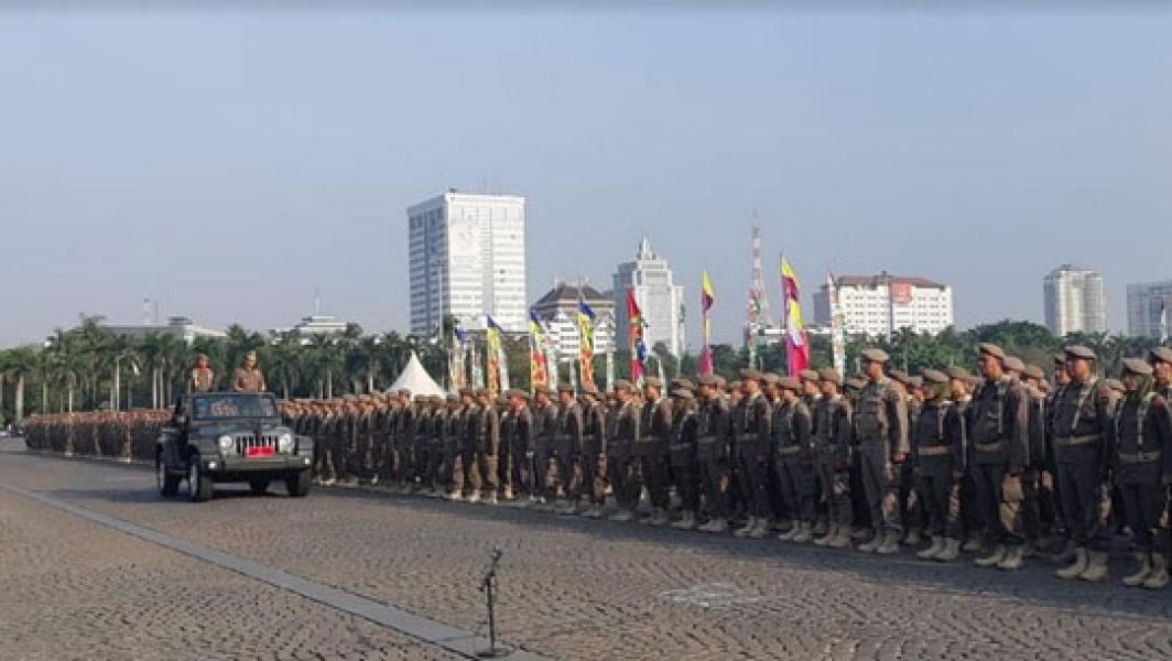 Ratusan Satpol PP Dikerahkan Tertibkan PKL di Tanah Abang