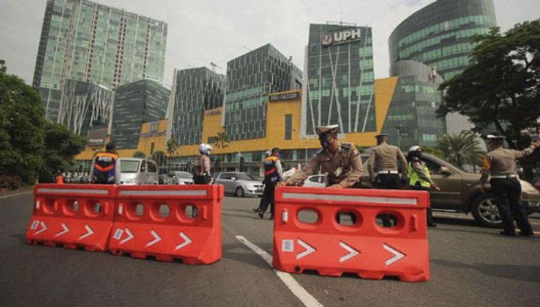 SSTP Tuntut Polda Riau Bebaskan 3 Armada yang DitahanSatpol PP Surabaya Polisikan Habib Umar Assegaf