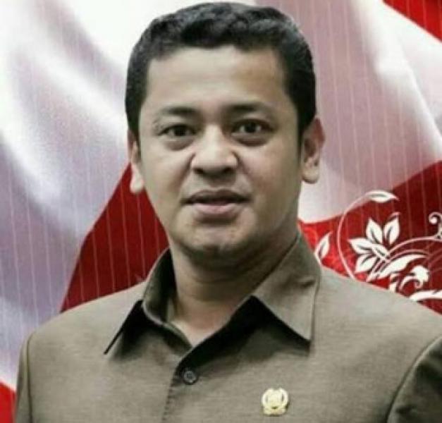 Sakit Berkepanjangan, Fitra Riau, Sarankan Noviwaldy Jusman Mundur