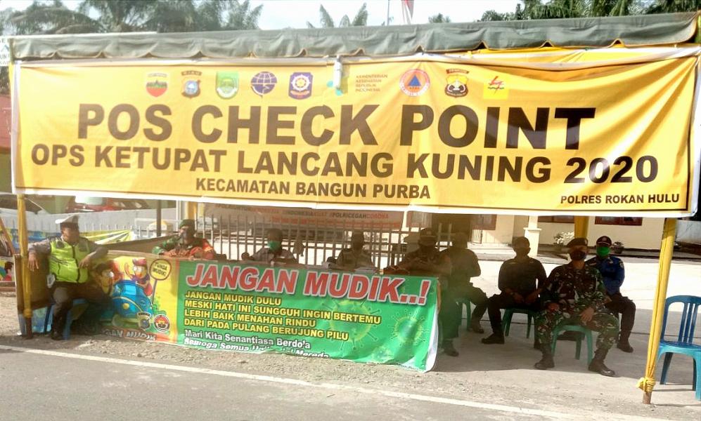 Tim Gabungan Siaga di Pos Pam Lebaran