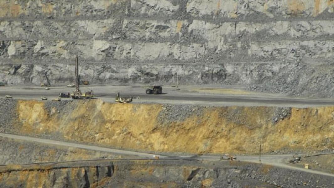 Tok! DPR & Pemerintah Sepakat Sahkan RUU Minerba