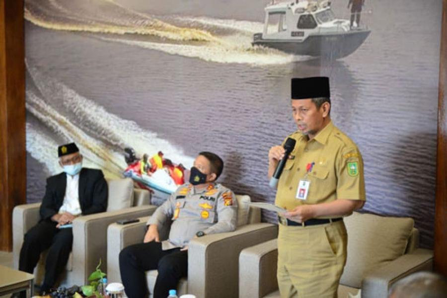 Pj Sekdaprov Riau Hadiri Kerjasama Pengembangan Pendidikan Unissula di Provinsi Riau