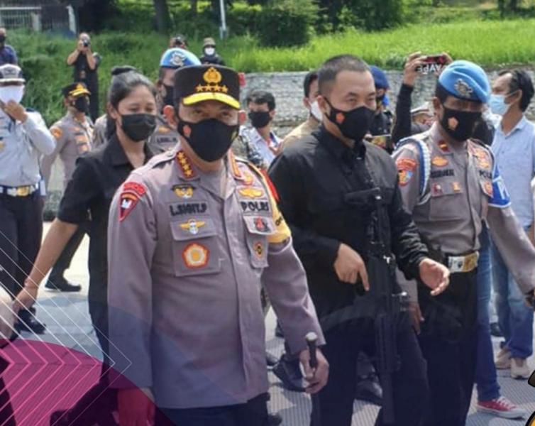 Tinjau Arus Mudik di Bandara Soetta, Kapolri Minta Pengawasan Warga yang Datang dari Luar Negeri di Perketat