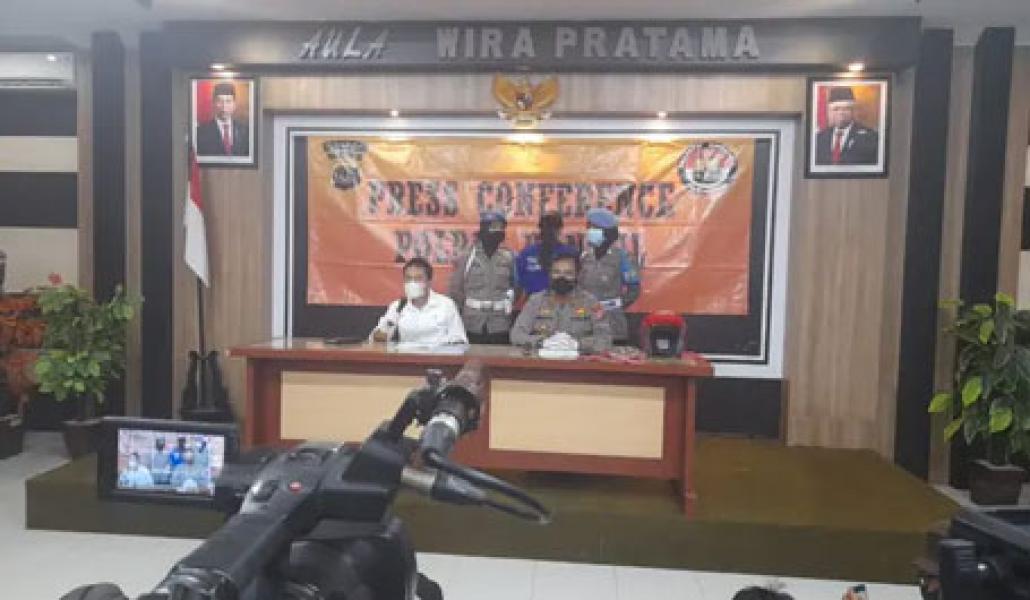 Wanita Pengirim Sate yang Tewaskan Anak Driver Ojol Tertangkap, Bungkus Sate Jadi Petunjuk