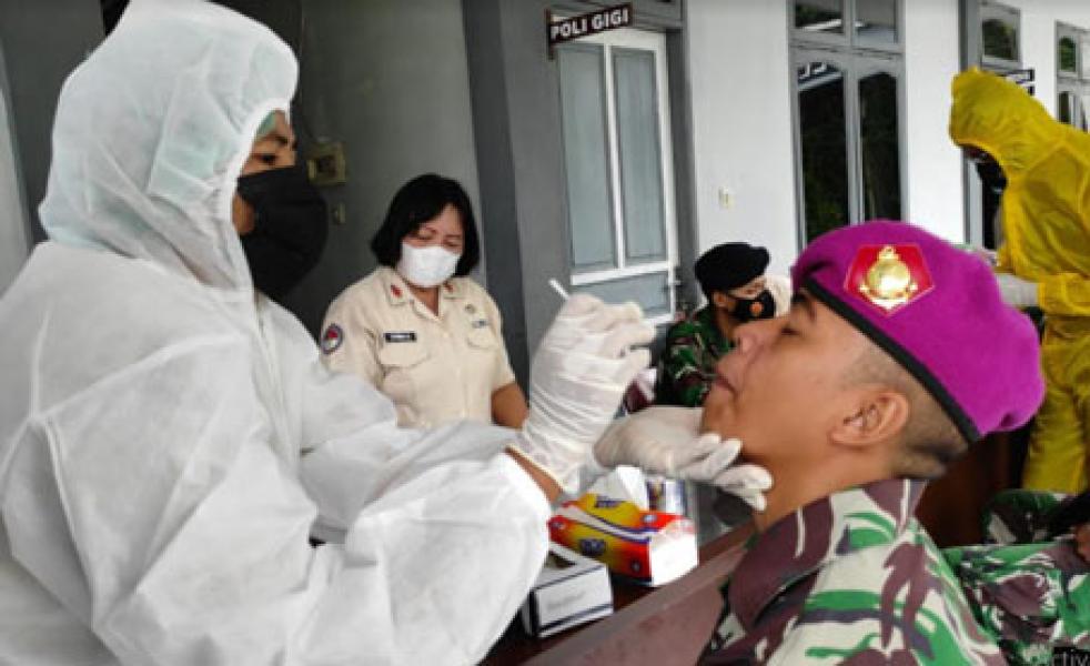 Waspada Covid-19, Prajurit Lanal TBA Laksanakan Swab Antigen Pasca Lebaran