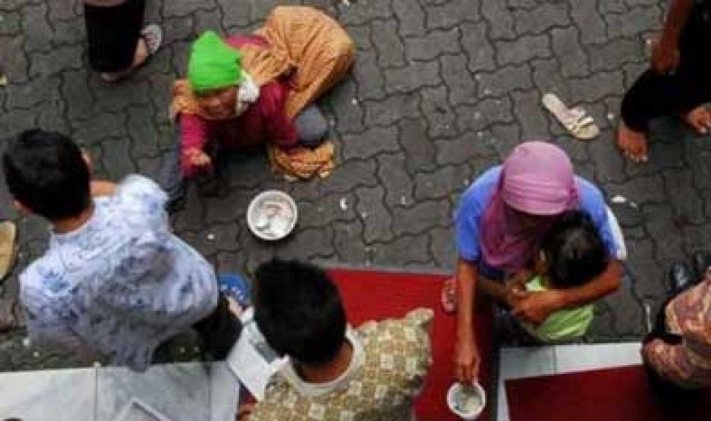 Ahok Ancam Pidanakan Pengemis