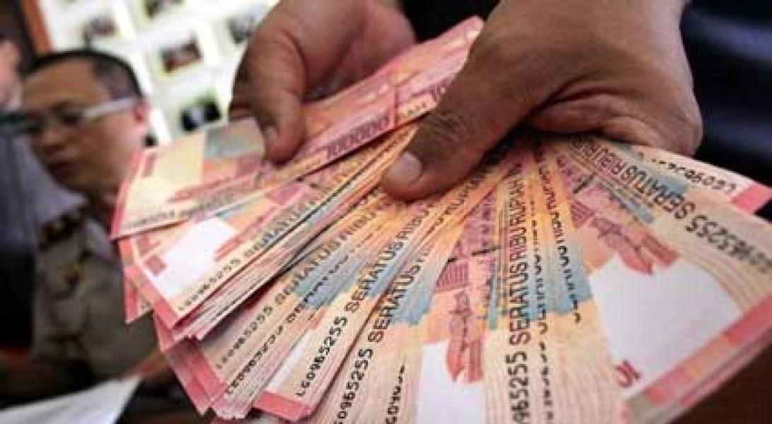 Anggaran Kementerian Dipangkas, Rupiah Dibuka Kembali Melemah