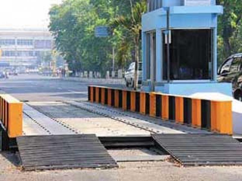 Dishub akan Bangun Dua Jembatan Timbang Lengkap Peralatan Bongkarnya