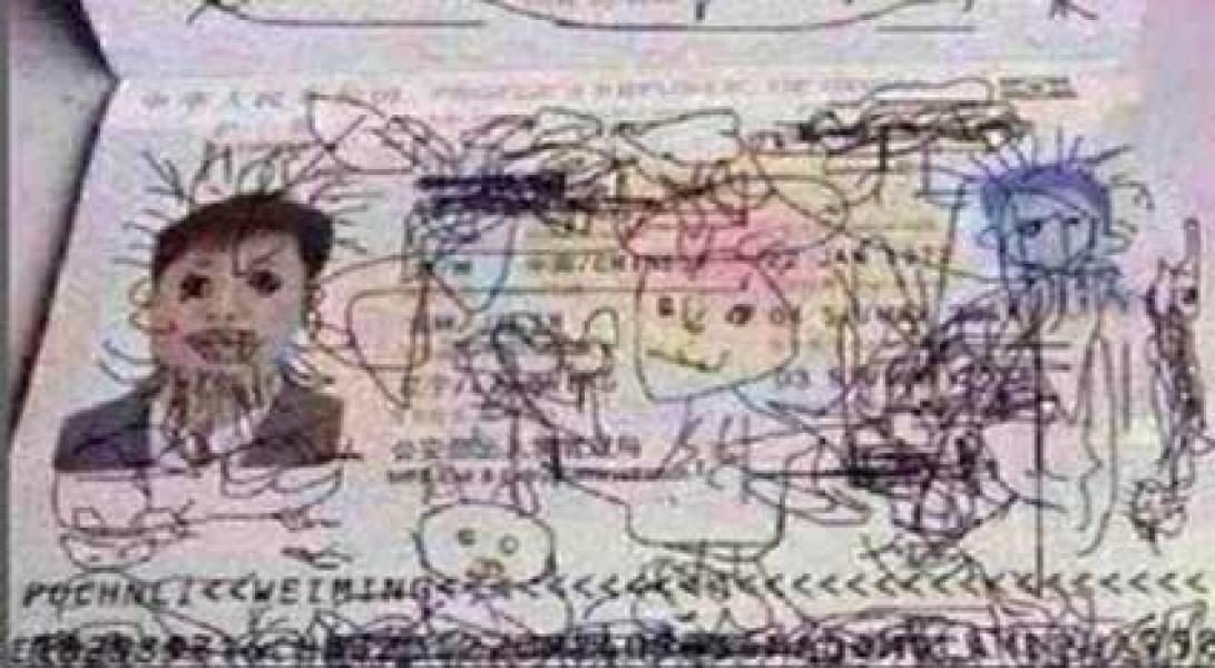 Paspor Dicoret Anak, Ayah Ditahan Imigrasi