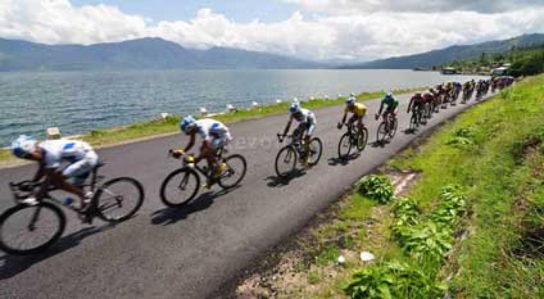 Pembalap Jepang Juarai Etape I Tour de Singkarak