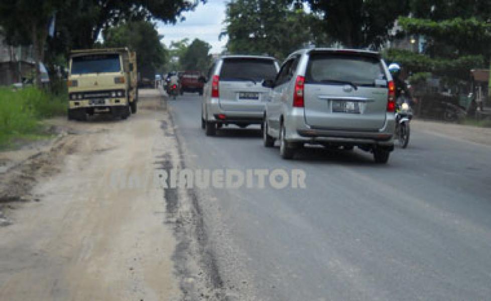Pemeliharaan Jalan Riau Ujung Diduga Sarat Manipulasi