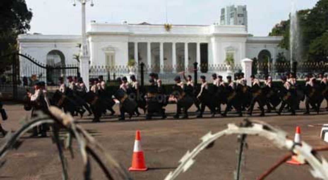 Rakyat Melarat, Mantan Presiden Malah Dapat Rumah Mewah