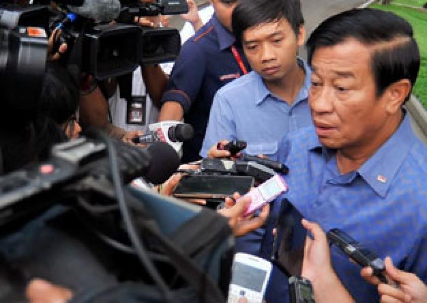 Agum Gumelar: Menpora Jangan Arogan!