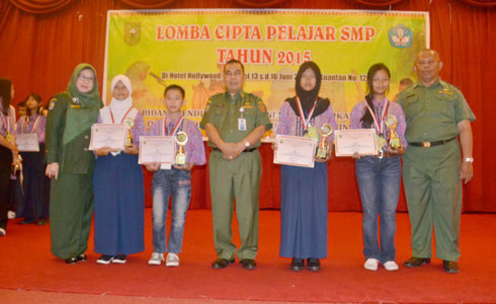 Atlet Pekanbaru Juara Umum O2SN SMA