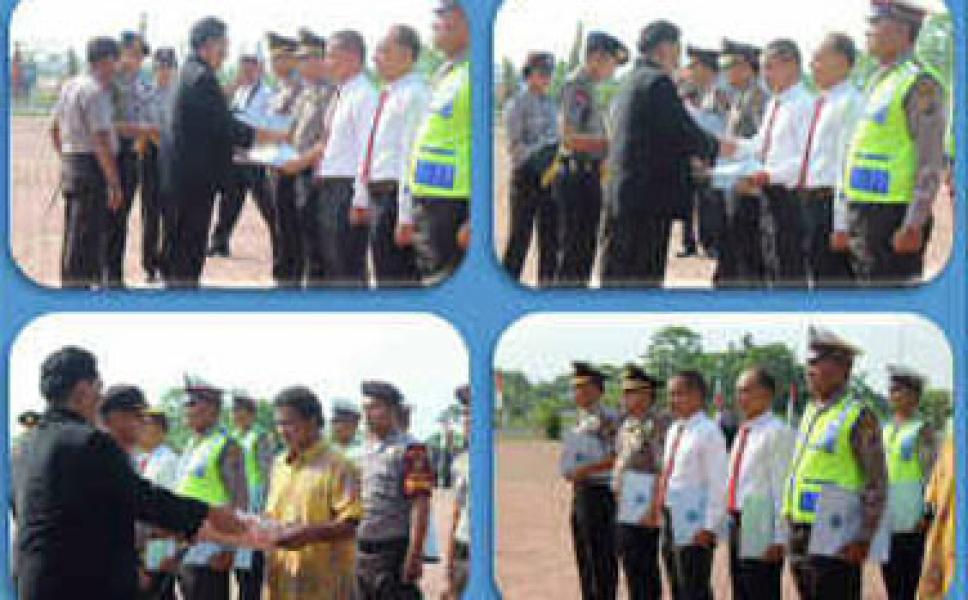 BNN Beri Reward Kepada Anggota Polres Rohil Ungkap Sabu Seberat 30 Kg