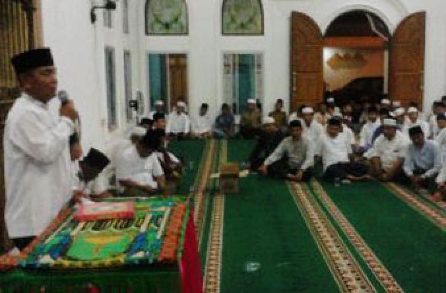 Bupati Harris Hadiri Malam Nisfu Sa`ban di Langgam