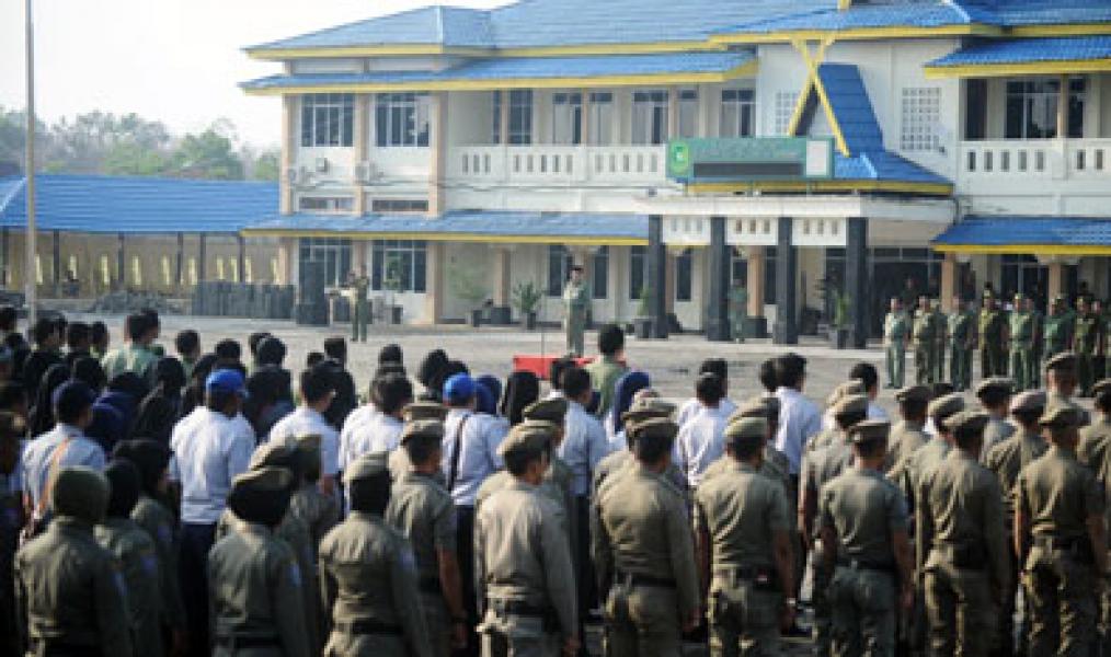 Kehadiran Apel Pagi Luar Biasa, Asisten III Apresiasi Kinerja Pegawai