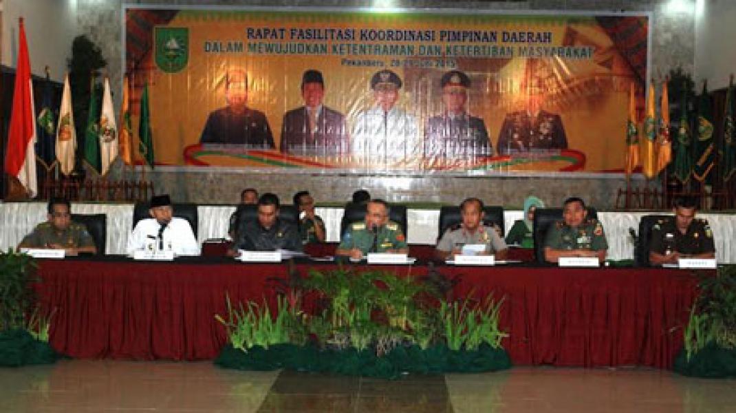 Plt Gubri Minta Bupati/Walikota Ajak Masyarakat Berdo`a dan Tidak Membakar Lahan