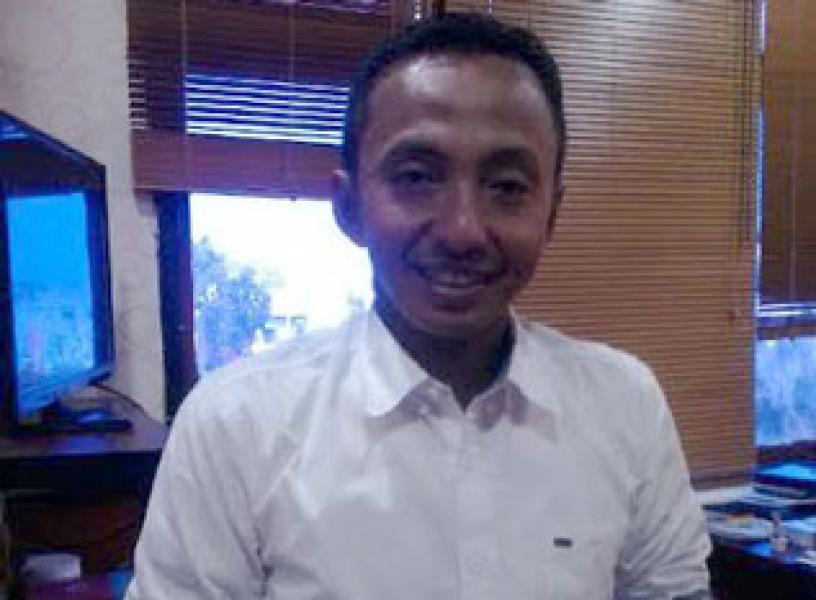 Polisi Buru Pelempar Bom Molotov di Jalan Meranti