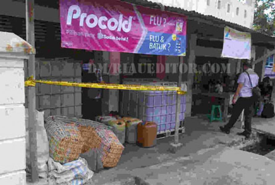 Satreskrim Polresta Pekanbaru Amankan Ribuan Liter Minyak Tanah Ilegal