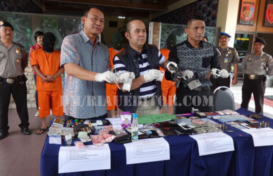 Selain Sabu-sabu, Polisi Amankan Uang Palsu dari Oknum Polisi Bandar Sabu