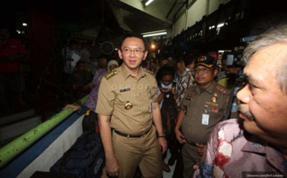 Ahok Sindir Ahmad Dhani: Doa Aja Jungkir Balik!