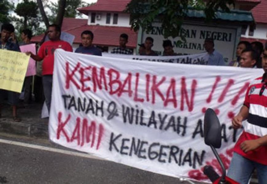 Anak Kemenakan Kenegerian Rumbio Minta PN Bangkinang Segera Eksekusi Lahan Fieter Wongso