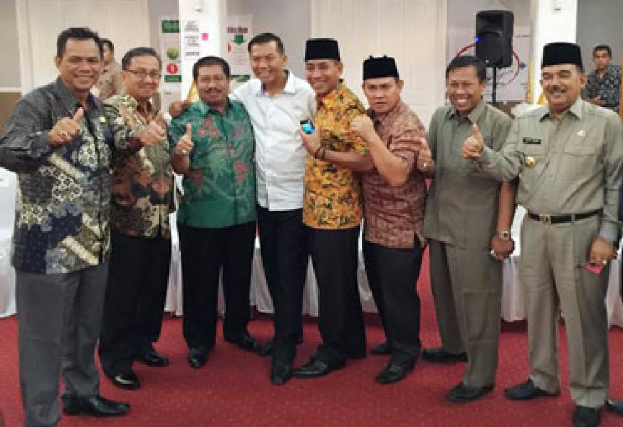 Bupati Amril Intruksikan Camat Data Semua Perusahaan di Daerahnya
