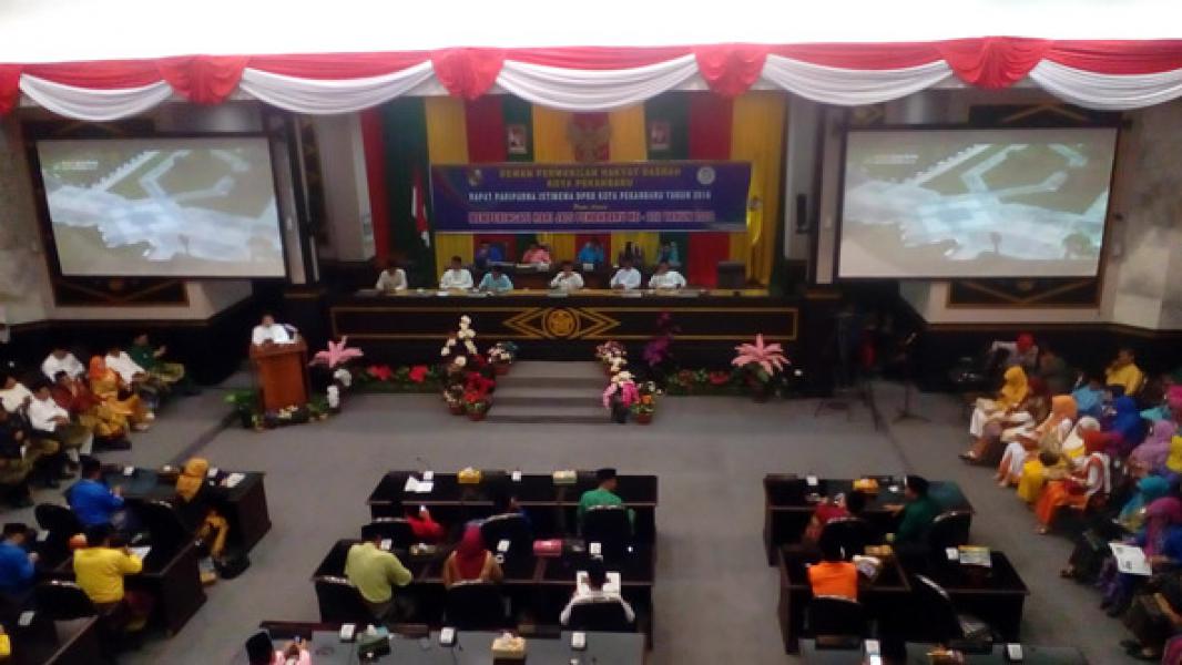 DPRD Pekanbaru Meriahkan HUT Kota 232 Melalui Paripurna