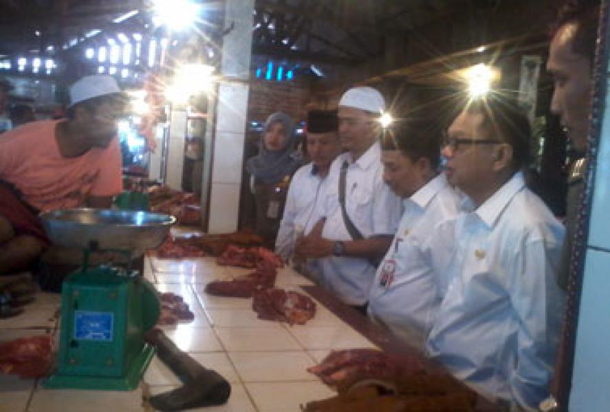 Dinas Peternakan Pelalawan Gelar Pasar Murah Daging Sapi