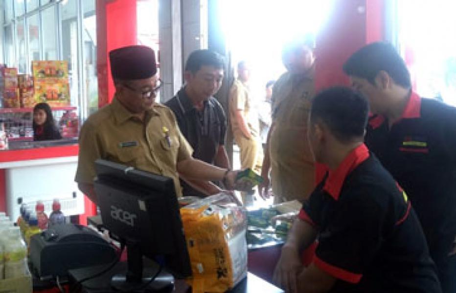 Disperindag Rohil Sita Barang Kadaluarsa