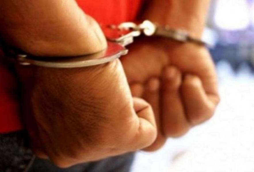 Jatuh Ditabrak Korbannya, Jambret di Pekanbaru Jadi Bulan-bulanan Warga