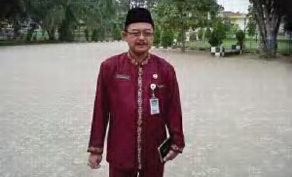 Kadisdik Inhu Diperiksa Sebagai Saksi Selama 4 Jam