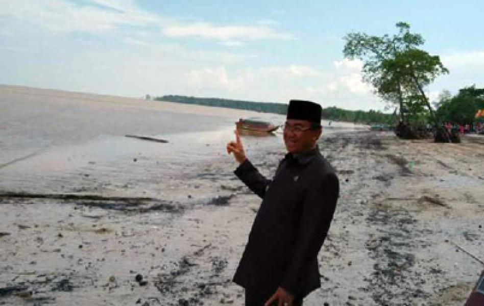 Kembangkan Pantai Solop, Bupati: Disporabudpar Segera Buat Konsep