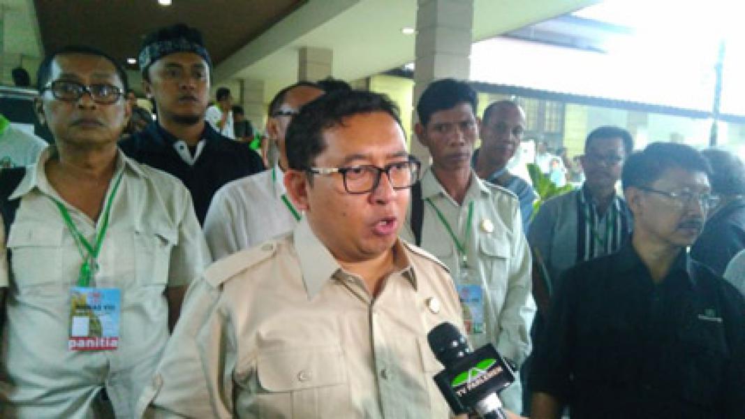 Khawatir Fiktif, Fadli Zon Minta KTP Dukungan Ahok Disensus