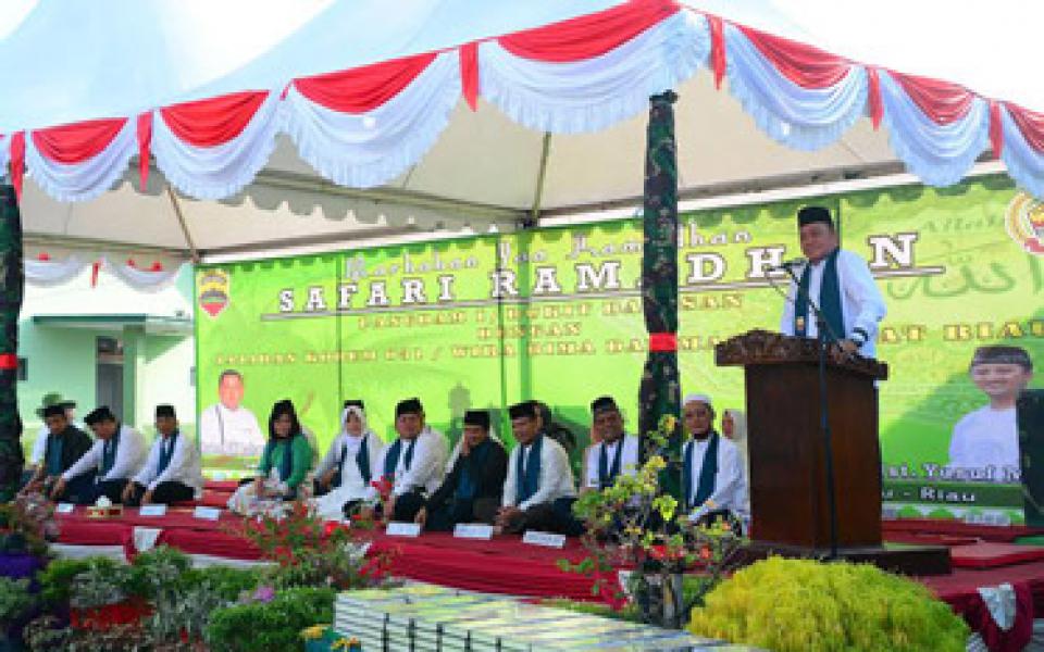 Korem 031/Wirabima Undang Ust Yusuf Mansyur pada Safari Ramadhan Pangdam I/Bukit Barisan
