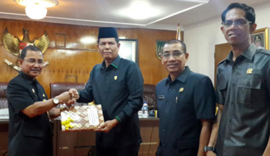 Pemkab Rohil Sampaikan 20 Ranperda