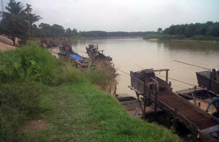 Penambangan Sirtu di Area Pacu Jalur Desa Danau Baru Terus Berlangsung