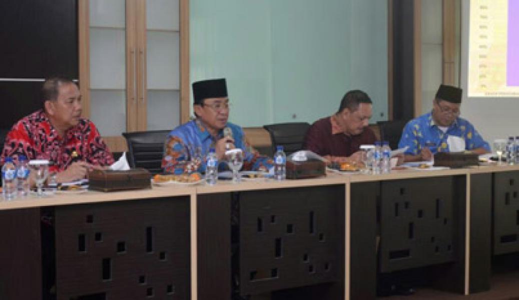 Pimpin Rapat Evaluasi, Ini yang Disampaikan Bupati Wardan