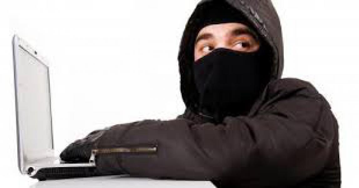 Rumah Dibobol Maling, Laptop Raib