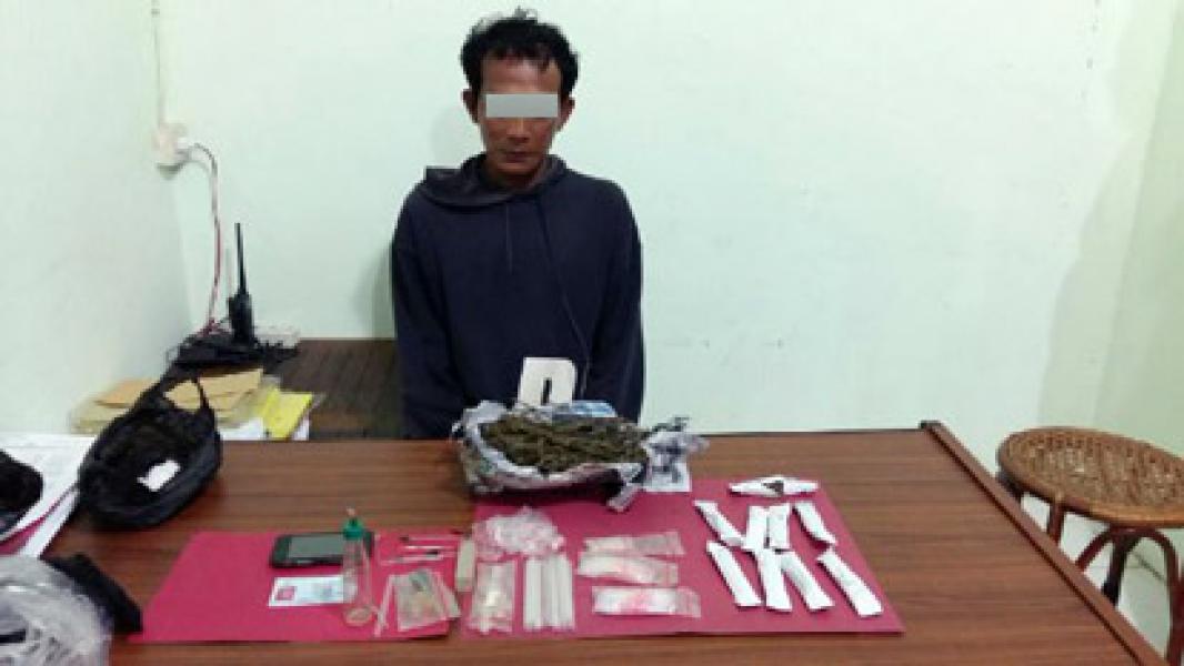 Seorang Ketua RT di Kecamatan Lirik jadi Pengedar Narkoba